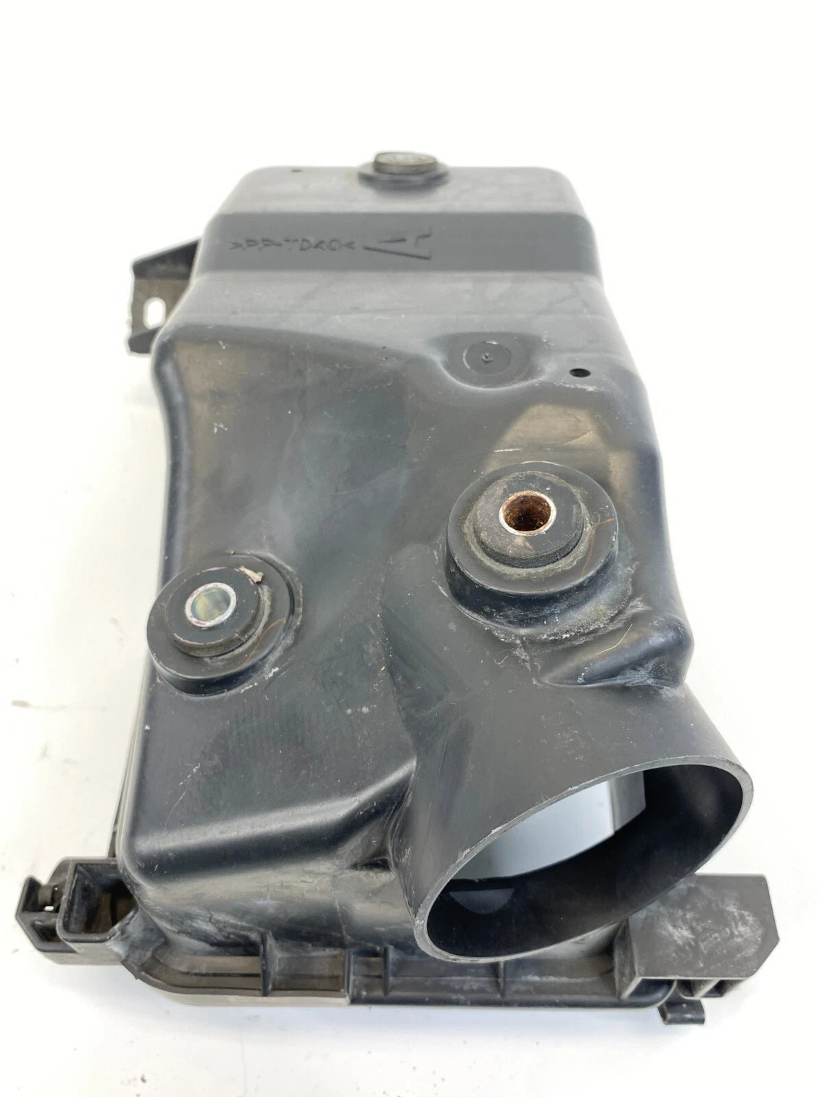 2005-2008 TOYOTA COROLLA 1.8L AIR INTAKE CLEANER CASE HOUSING OEM 17701-22150
