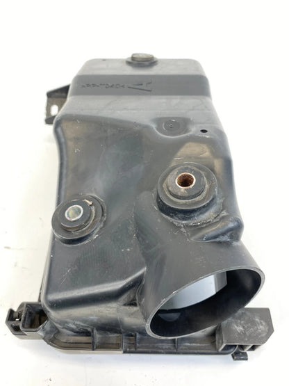 2005-2008 TOYOTA COROLLA 1.8L AIR INTAKE CLEANER CASE HOUSING OEM 17701-22150