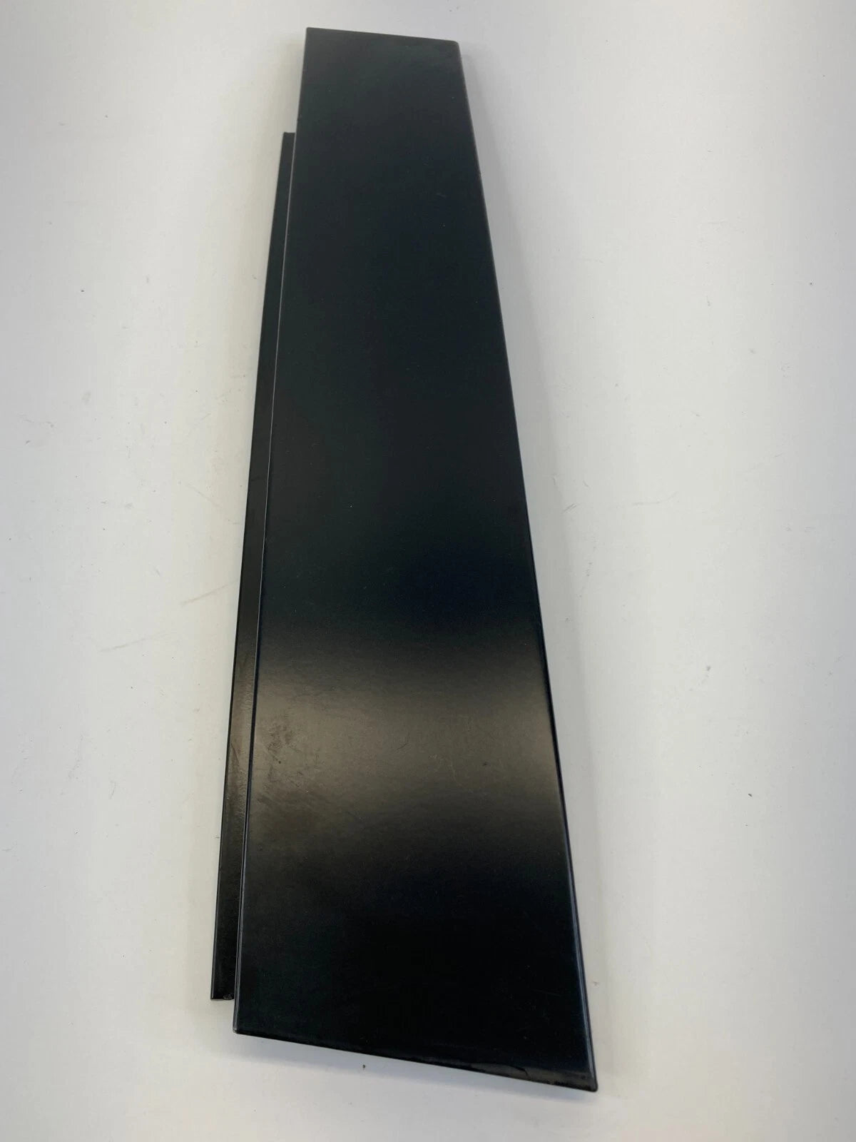 2016 CHEVROLET CRUZE LIMITED REAR RIGHT OUTSIDE DOOR PILLAR MOLDING APPLIQUE OEM