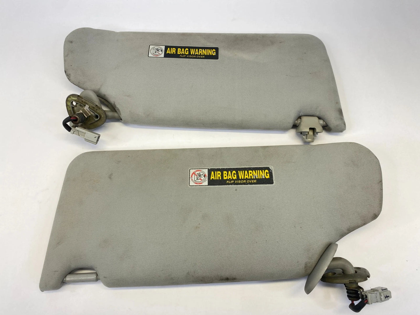 2003-2007 HONDA ACCORD DRIVER & PASSENGER LEFT & RIGHT SUN VISOR SUNVISOR SET