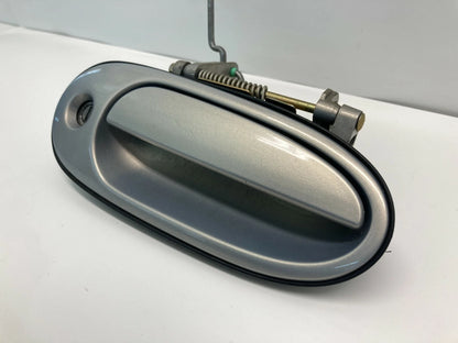 99-04 OLDSMOBILE ALERO FRONT RIGHT PASSENGER SIDE EXTERIOR DOOR HANDLE 22615194