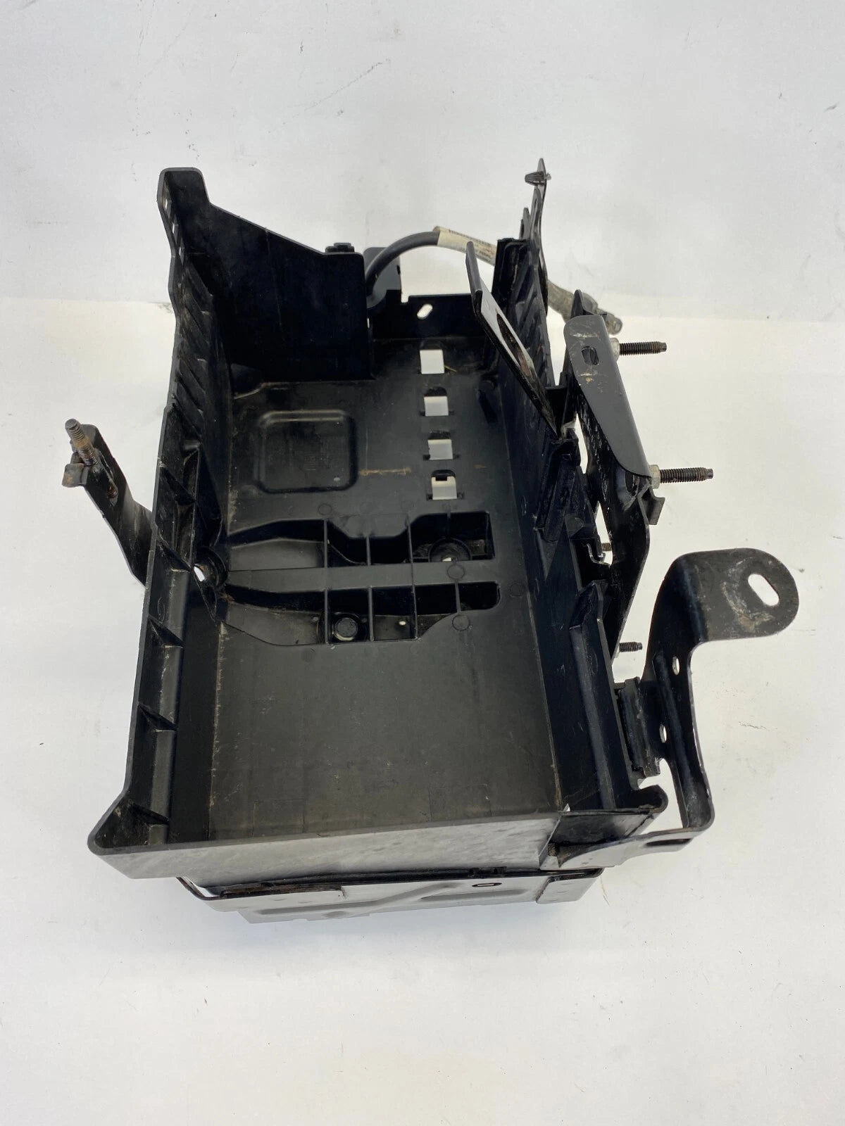 2011 12 13 14 15 2016 CHEVROLET CRUZE LOWER HOLDER BATTERY TRAY BASE COVER OEM