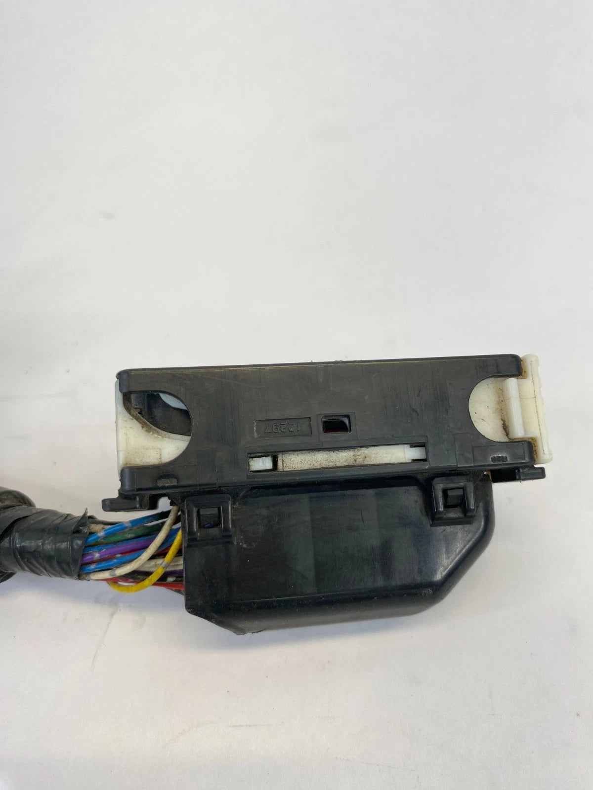 2006-2011 TOYOTA RAV4 2.4L L4 4WD ABS BRAKE PUMP WIRE PLUG CONNECTOR PIGTAIL OEM