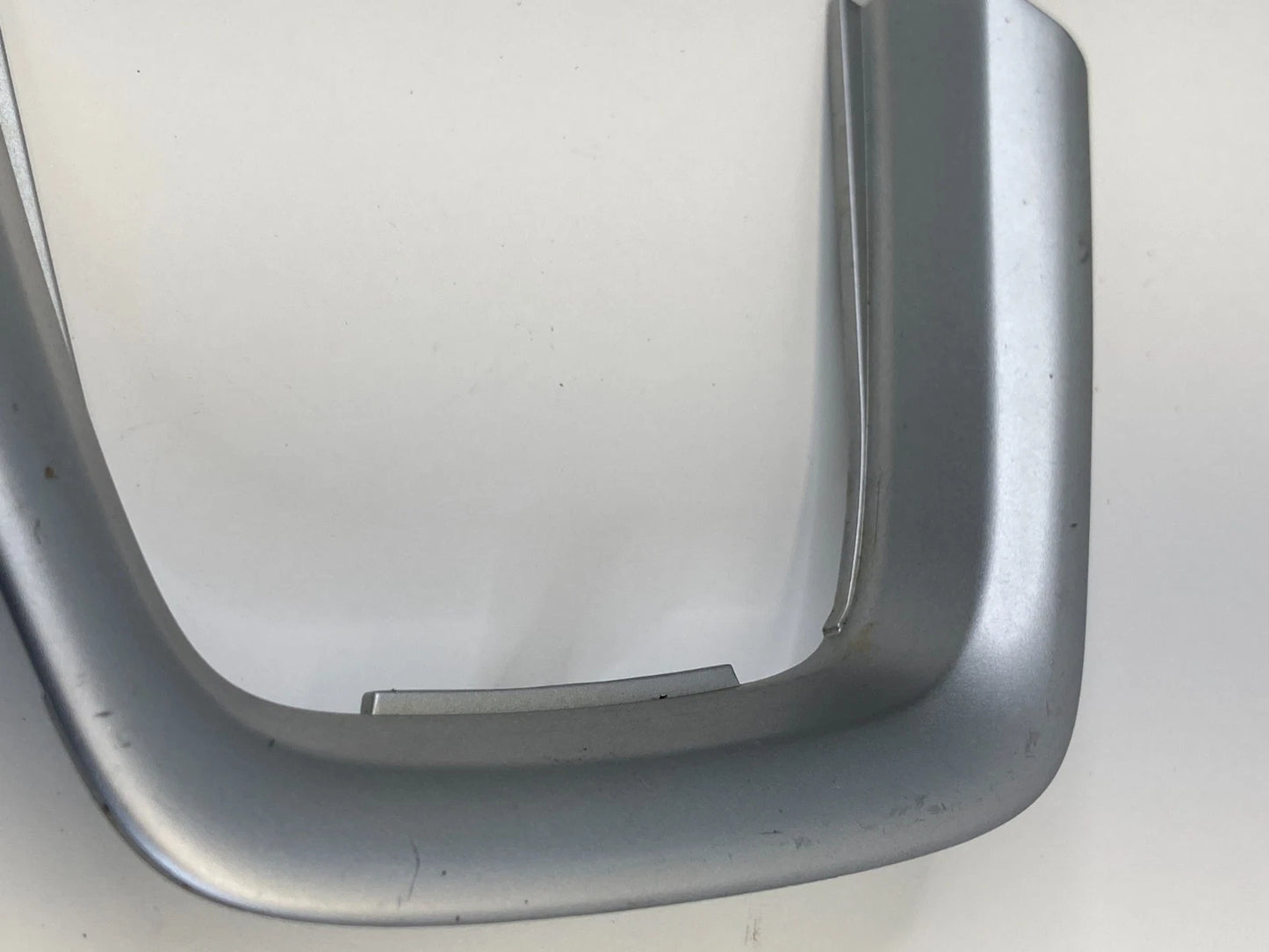 2013-2016 FORD FUSION FRONT CENTER CONSOLE SHIFTER SELECTOR TRIM BEZEL OEM