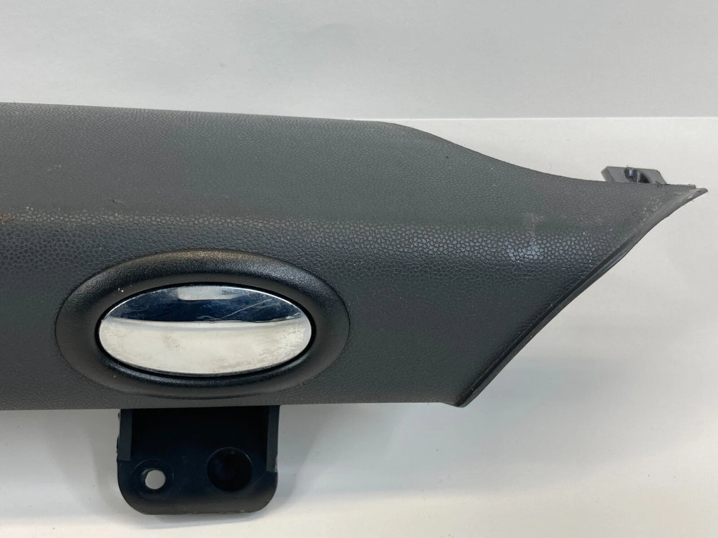 2007-2012 MINI COOPER FRONT RIGHT KNEE ROLL PROTECTION BOLSTER TRIM 51452752831