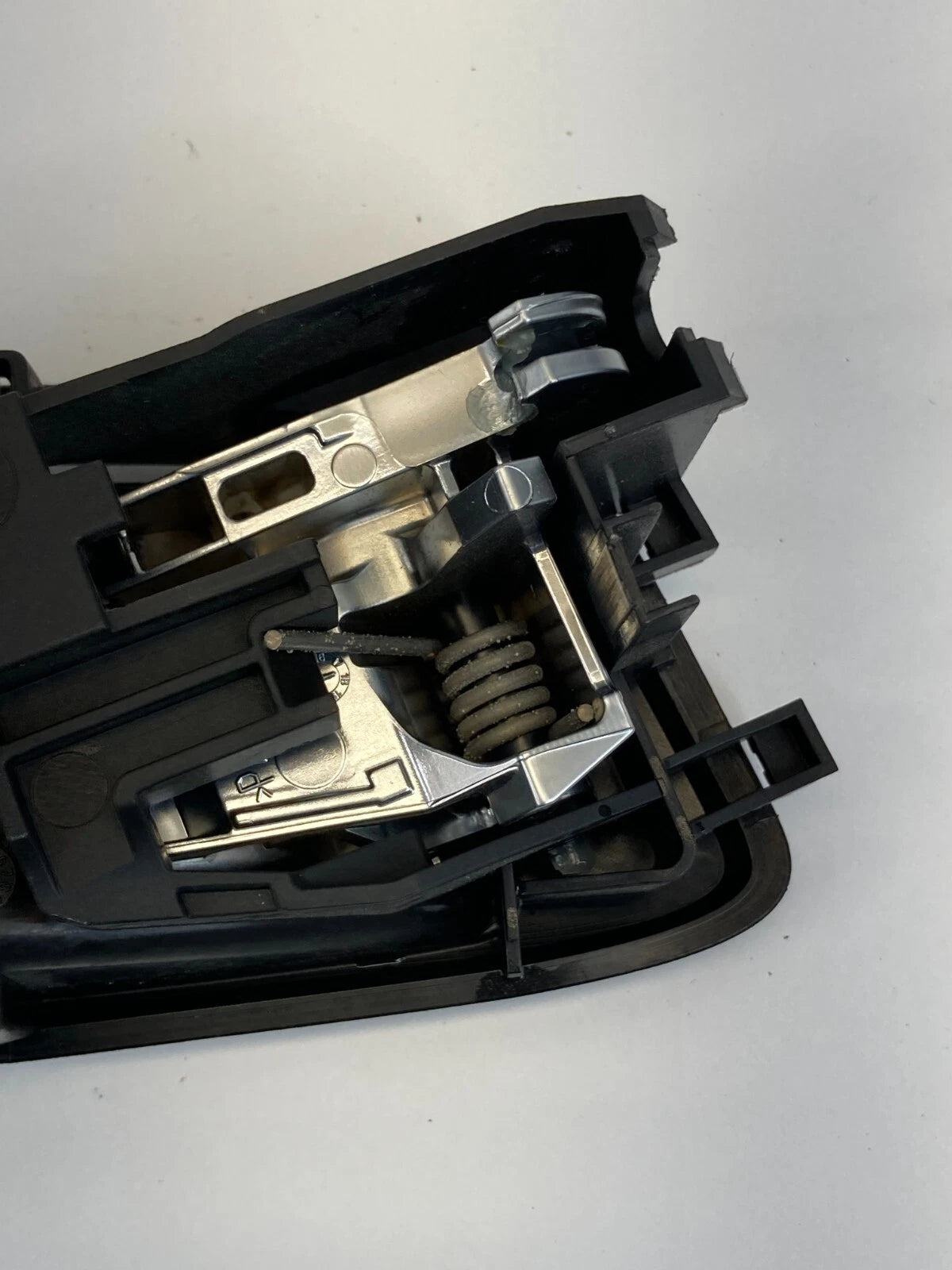 2011-2019 FORD FIESTA REAR RH SIDE INTERIOR INNER DOOR HANDLE AE83A22600C OEM