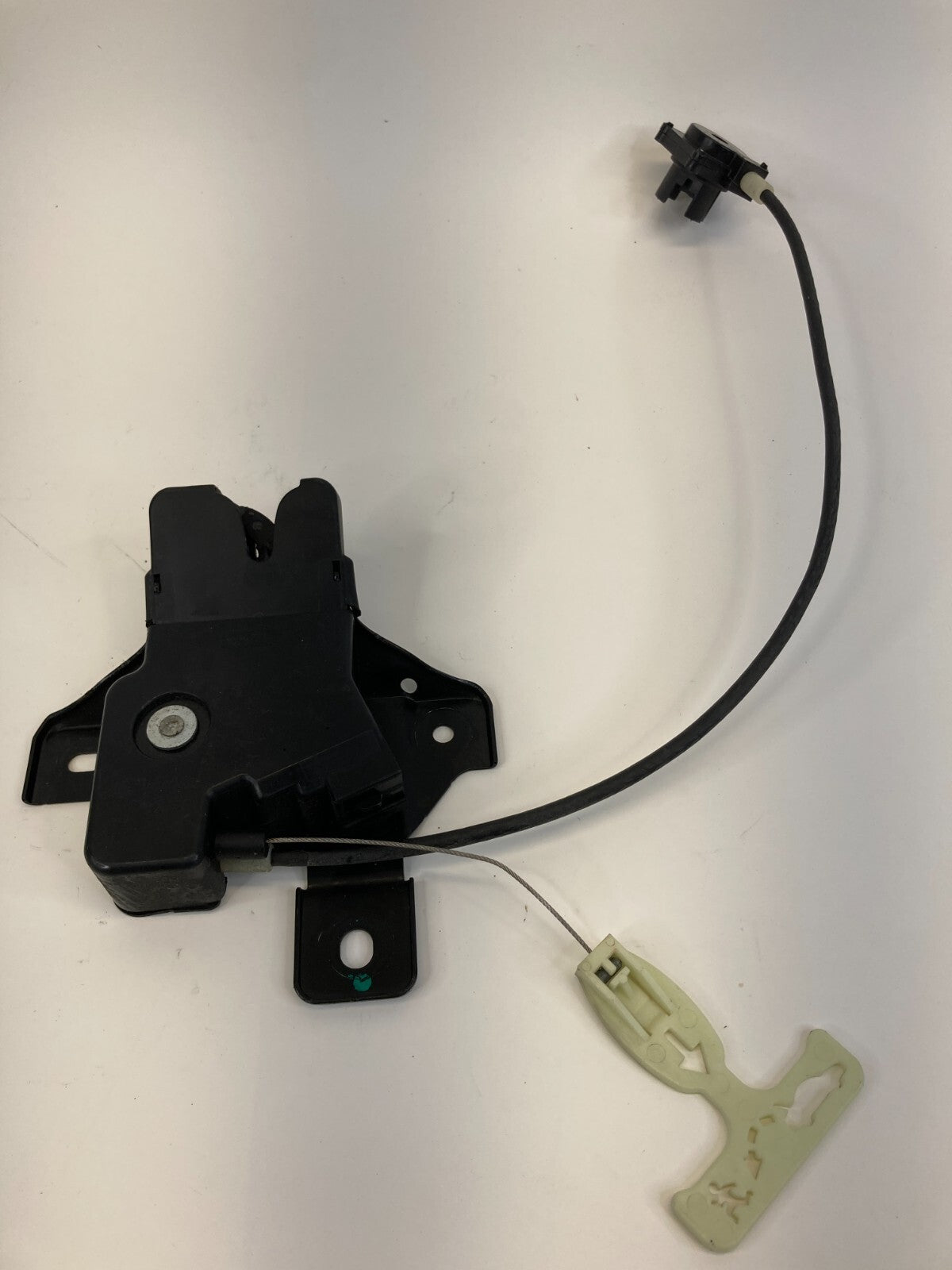 2006-2008 Ford Fusion 2006 2007 Mercury Milan Rear Trunk Lid Lock Latch OEM