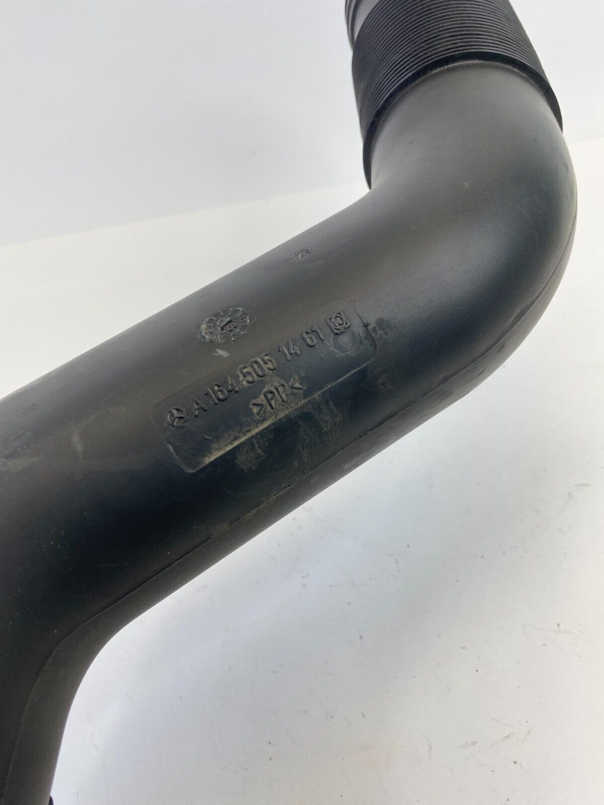 06-12 Mercedes-Benz ML350 3.5L Right Air Intake Duct Tube Pipe Hose A1645051461