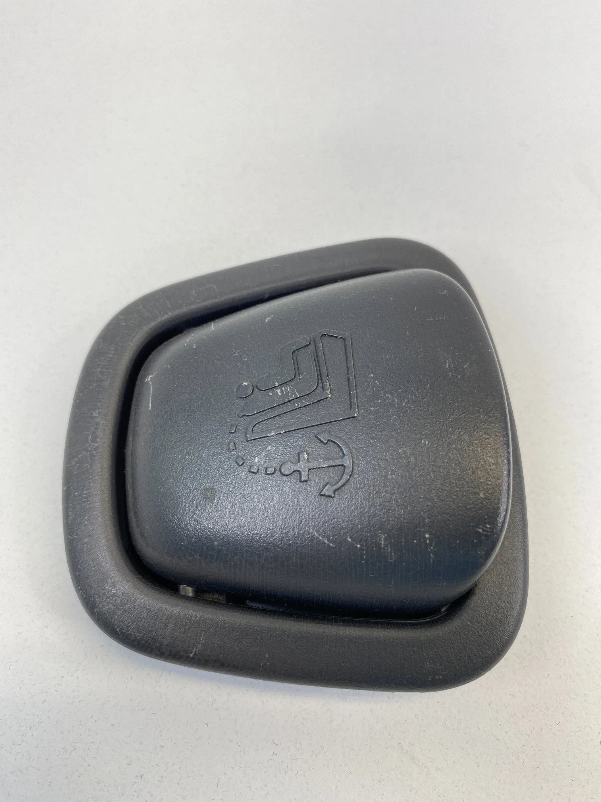 2011-2019 FORD FIESTA REAR DECK SEAT CHILD SAFETY ANCHOR HOOK COVER CAP TRIM OEM