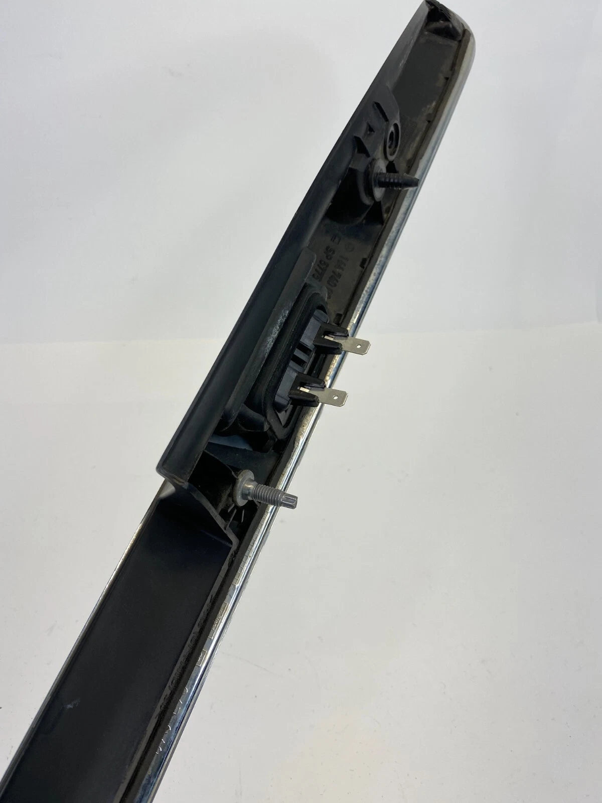 06-11 MERCEDES-BENZ ML350 TRUNK LID HANDLE BEZEL MOLDING PANEL TRIM 1647400893