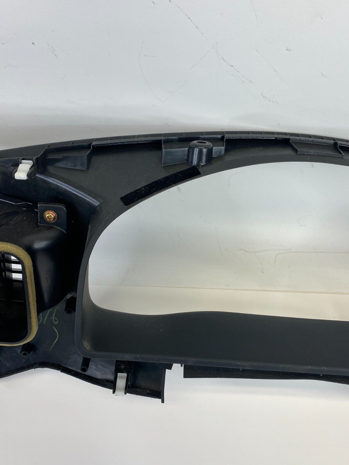 2000-2006 Mazda MPV Speedometer Cluster Dash Bezel Trim Panel LC62G0421 OEM