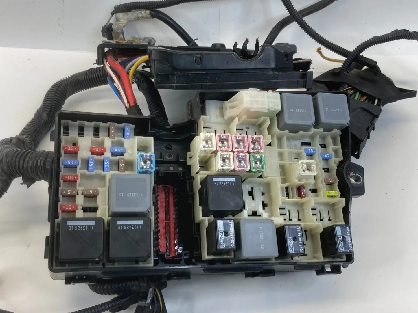 12-14 FORD FOCUS 2.0L FWD ENGINE FUSE BOX JUNCTION RELAY MODULE CV6T14K733 OEM