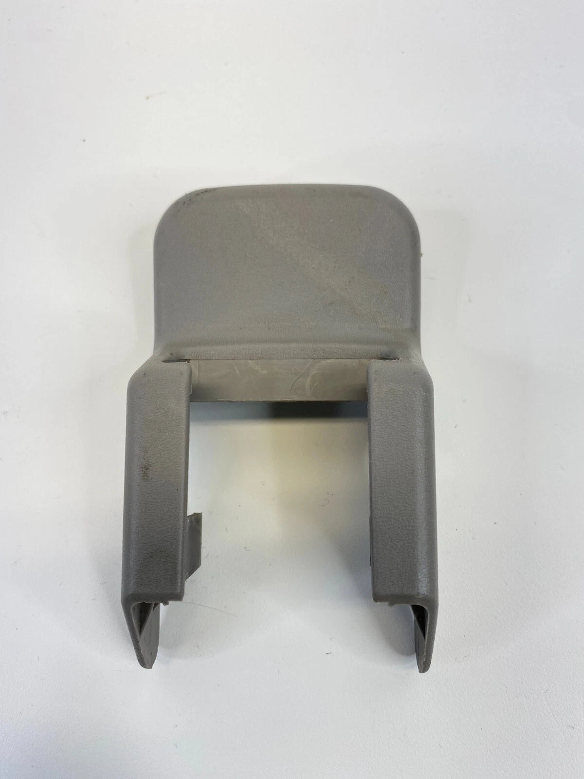 2002 2003 LEXUS ES300 FRONT LEFT DRIVER SIDE SEAT TRACK END COVER CAP OEM