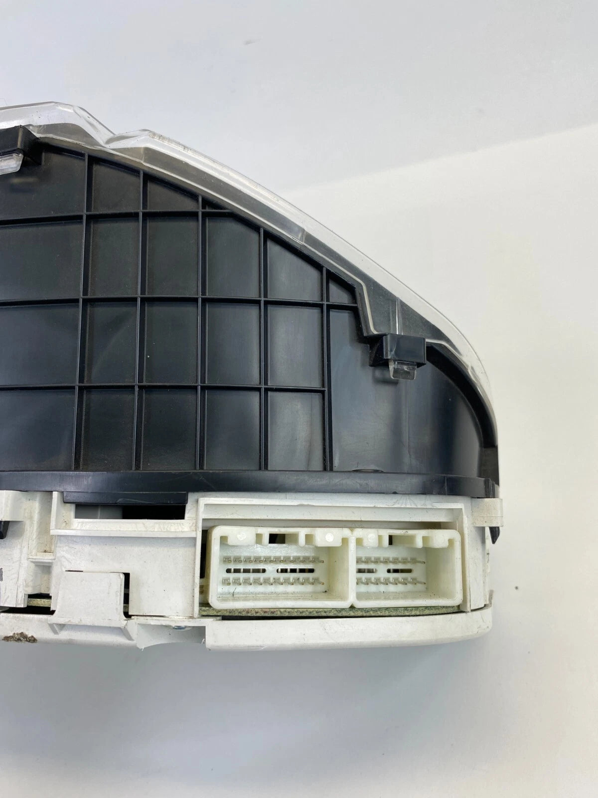 2004-2006 MAZDA MPV AT FWD DASH INSTRUMENT CLUSTER SPEEDOMETER GAUGES 209K MILES