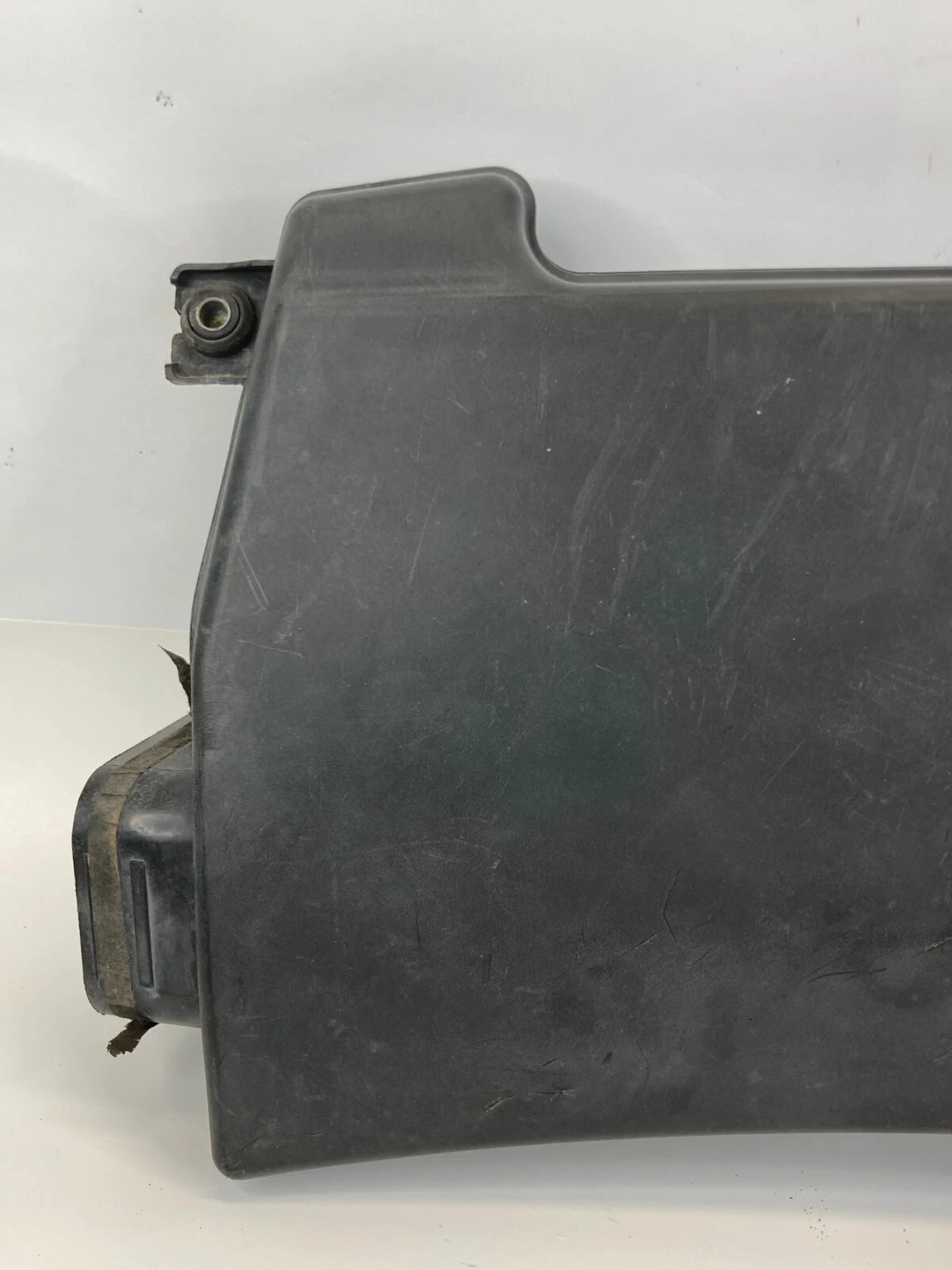 2006-2008 INFINITI M35 FRONT AIR INTAKE DUCT INTLET TUBE HOSE 16554-EG000 OEM