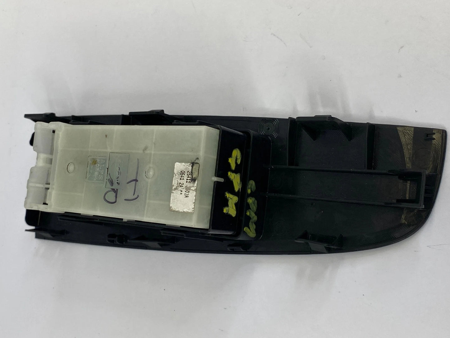 2007-2012 NISSAN ALTIMA FRONT RIGHT PASSENGER DOOR POWER WINDOW CONTROL SWITCH