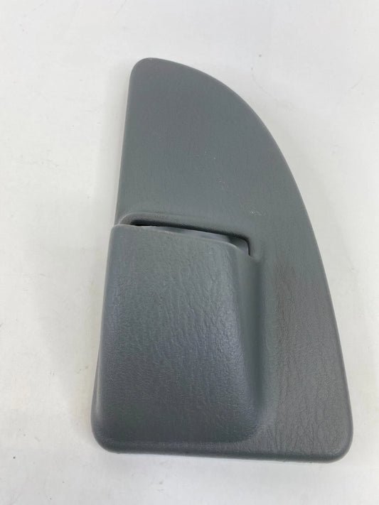 2004-2007 DODGE CARAVAN REAR RIGHT SIDE SEAT BELT TRIM BEZEL ORT32TRMAA OEM