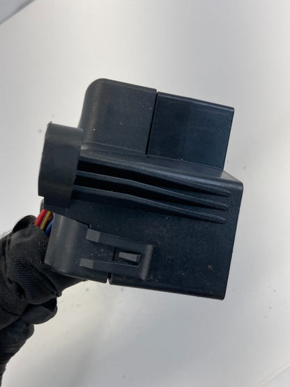 2009-2012 Volkswagen CC 2.0L L4 Left Side Fuse Relay Box Control Module OEM