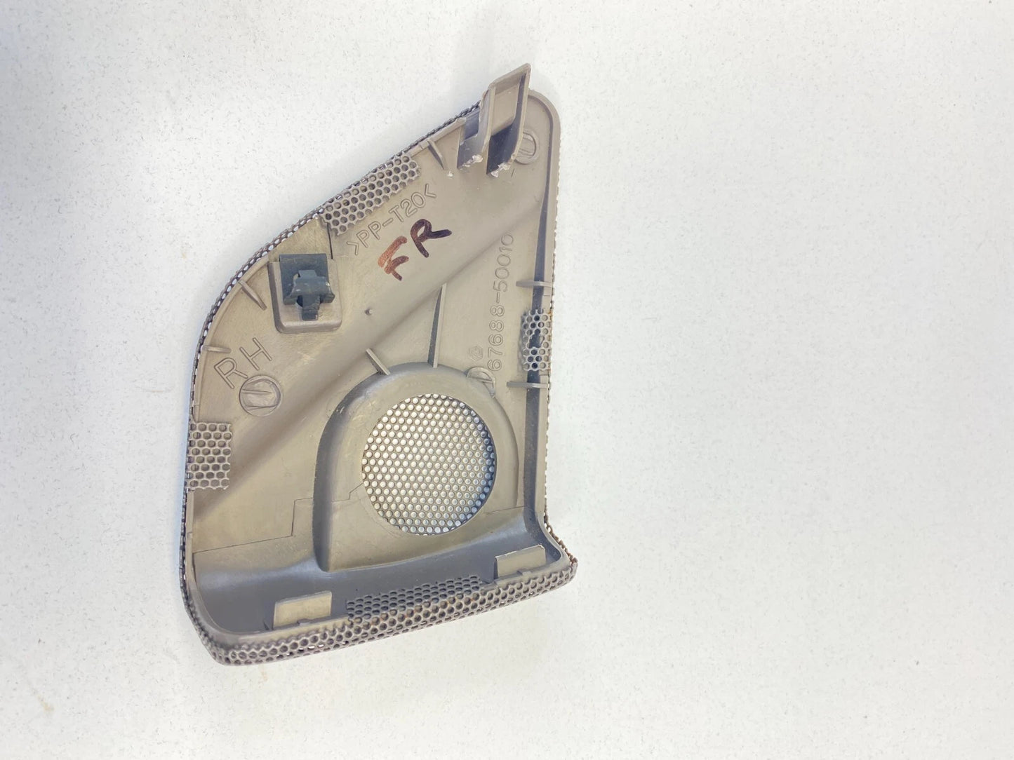 1995-2000 LEXUS LS400 FRONT RIGHT DOOR SPEAKER GRILLE COVER TRIM 67688-50010 OEM