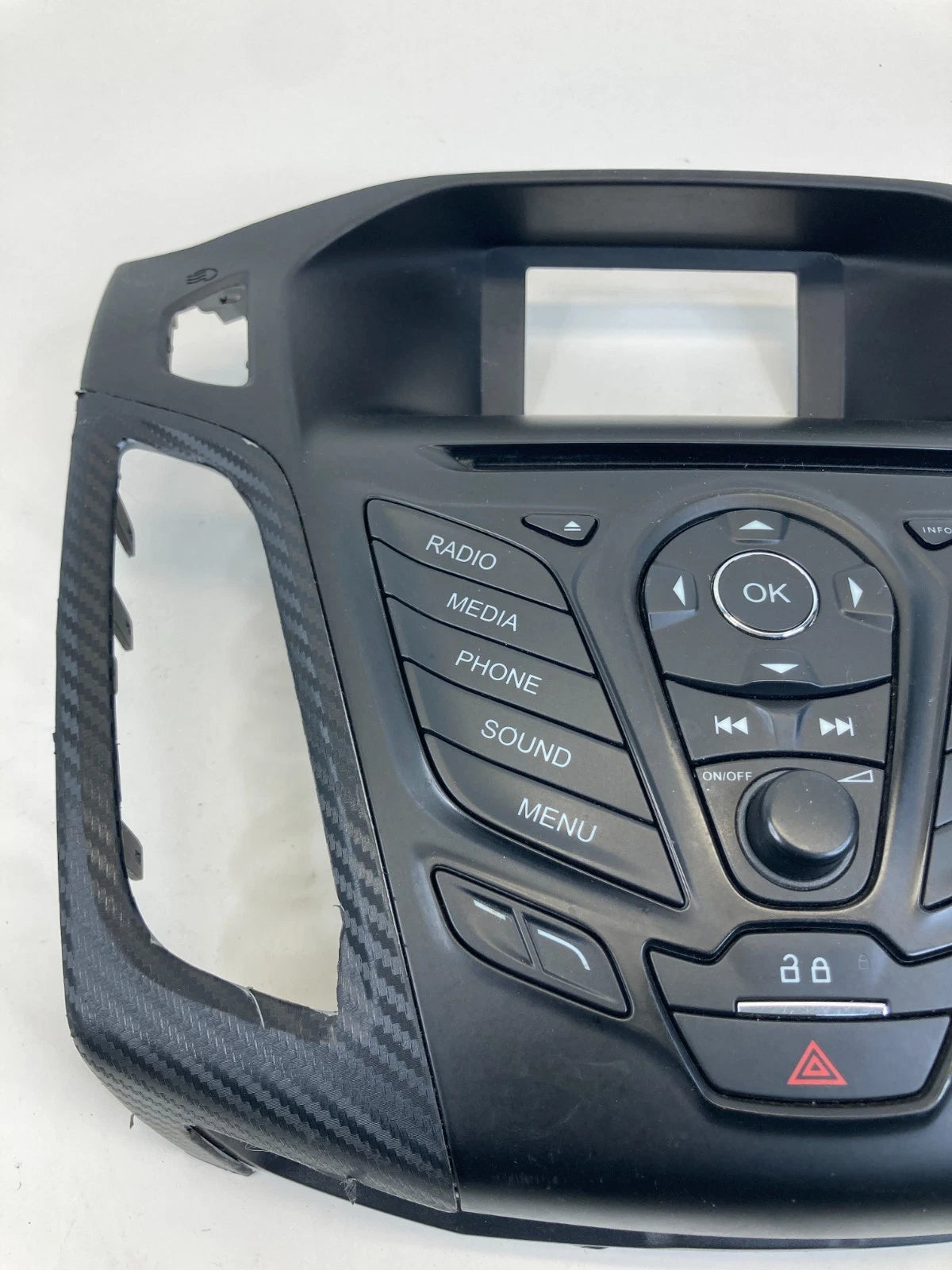 2012-2014 FORD FOCUS RADIO STEREO CONTROL PANEL BEZEL W/ AIR VENTS DM5T18K811LA