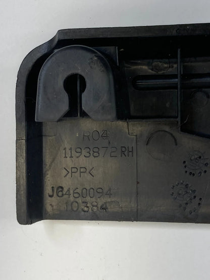 2007-2012 GMC ACADIA RIGHT SIDE SEAT TRACK BOLT COVER END CAP TRIM 1193872RH