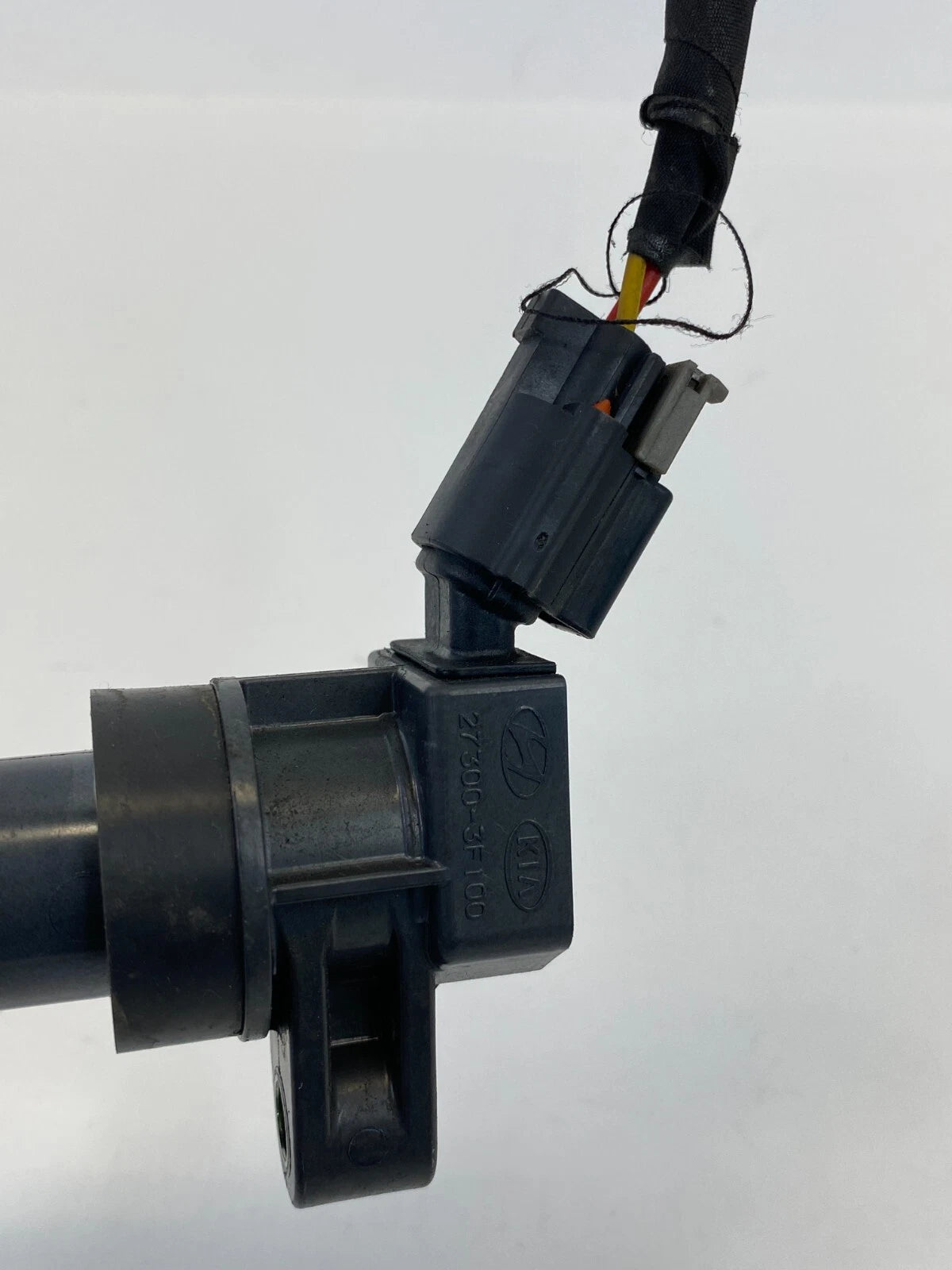 2010 11 12 2013 KIA FORTE 2.0L ENGINE IGNITION COIL IGNITOR 273003F100 OEM