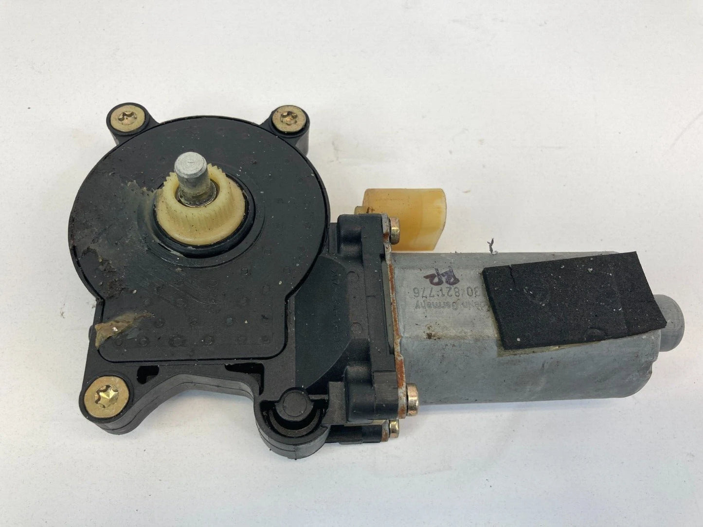 2001-2009 VOLVO S60 REAR RIGHT SIDE BACK DOOR WINDOW MOTOR 119970-XXX OEM