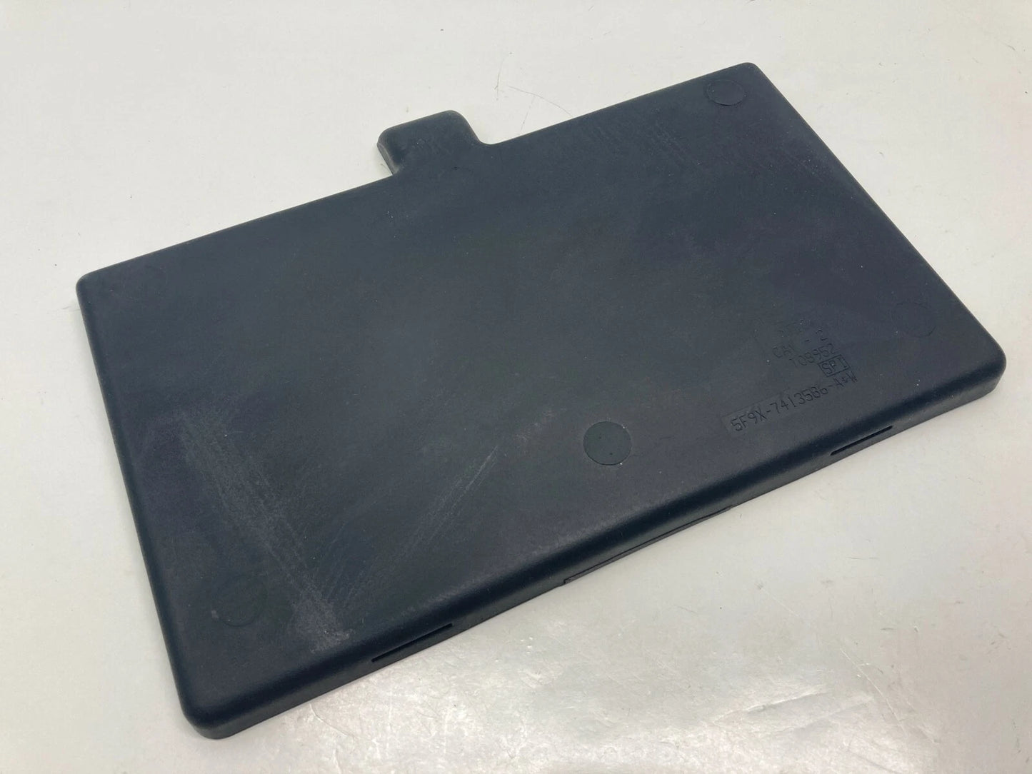 2005 2006 2007 FORD FREESTYLE INSERT FRONT CONSOLE RUBBER MAT 5F9X7413586 OEM