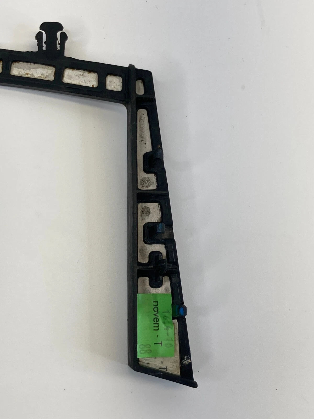 2010-2016 CADILLAC SRX CENTER DASH PANEL STORAGE COMPARTMENT TRIM BEZEL OEM