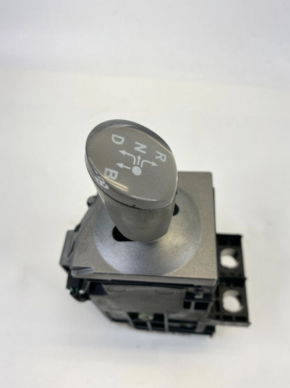 04-09 TOYOTA PRIUS AUTOMATIC TRANSMISSION GEAR SHIFT SHIFTER SELECTOR ASSY OEM