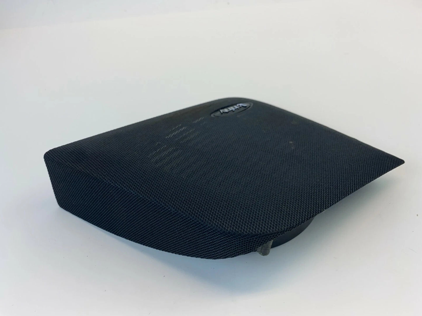 2004 2005 2006 KIA AMANTI REAR RIGHT DOOR SPEAKER COVER GRILLE RR RH OEM