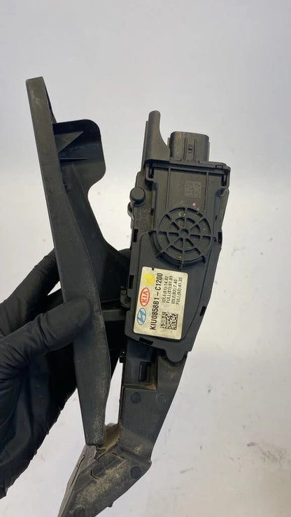 2015-2019 HYUNDAI SONATA 2.4L L4 GAS ACCELERATOR PEDAL SENSOR 35190-2E100 OEM