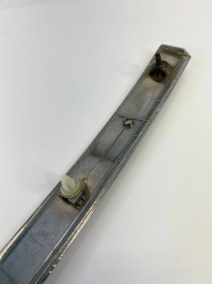 2008-2010 SATURN VUE REAR TRUNK LOWER LIFTGATE APPLIQUE TRIM CHROME 96661356 OEM