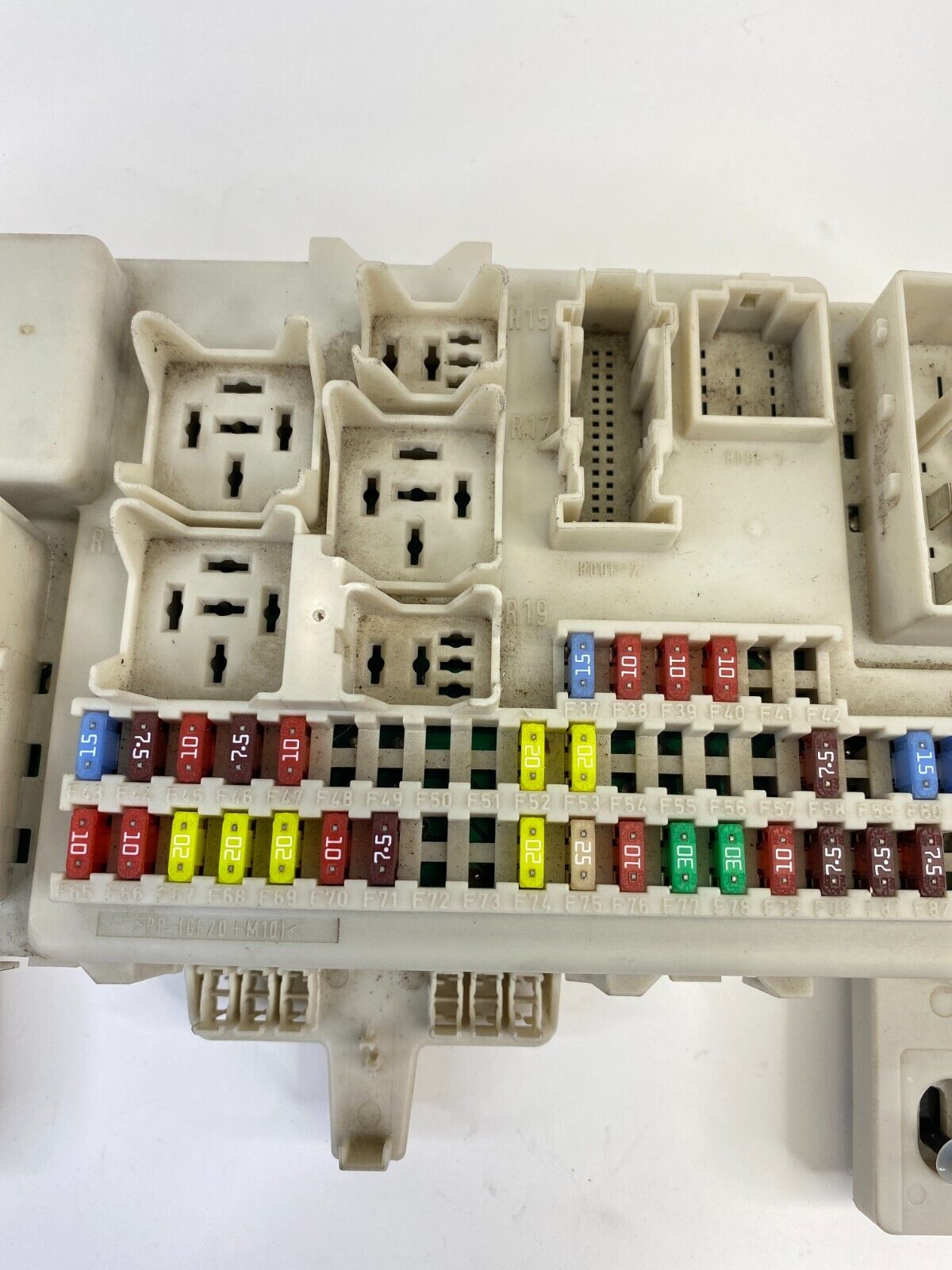 2007-2009 Mazda 3 Mazda3 Sedan 2.3L Control Module Cabin Fuse Box 519062137 OEM