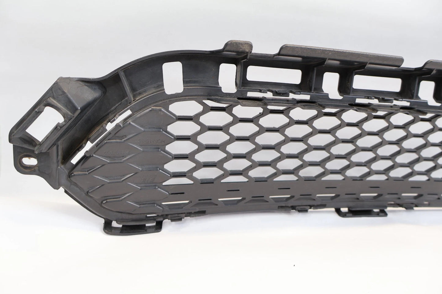 2016 2007 2018 HONDA PILOT FRONT BUMPER LOWER GRILLE GRILL 71113-TG7 OEM