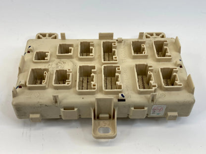 2004-2006 LEXUS RX330 3.3L V6 UNDER DASH FUSE BOX RELAY UNIT OEM