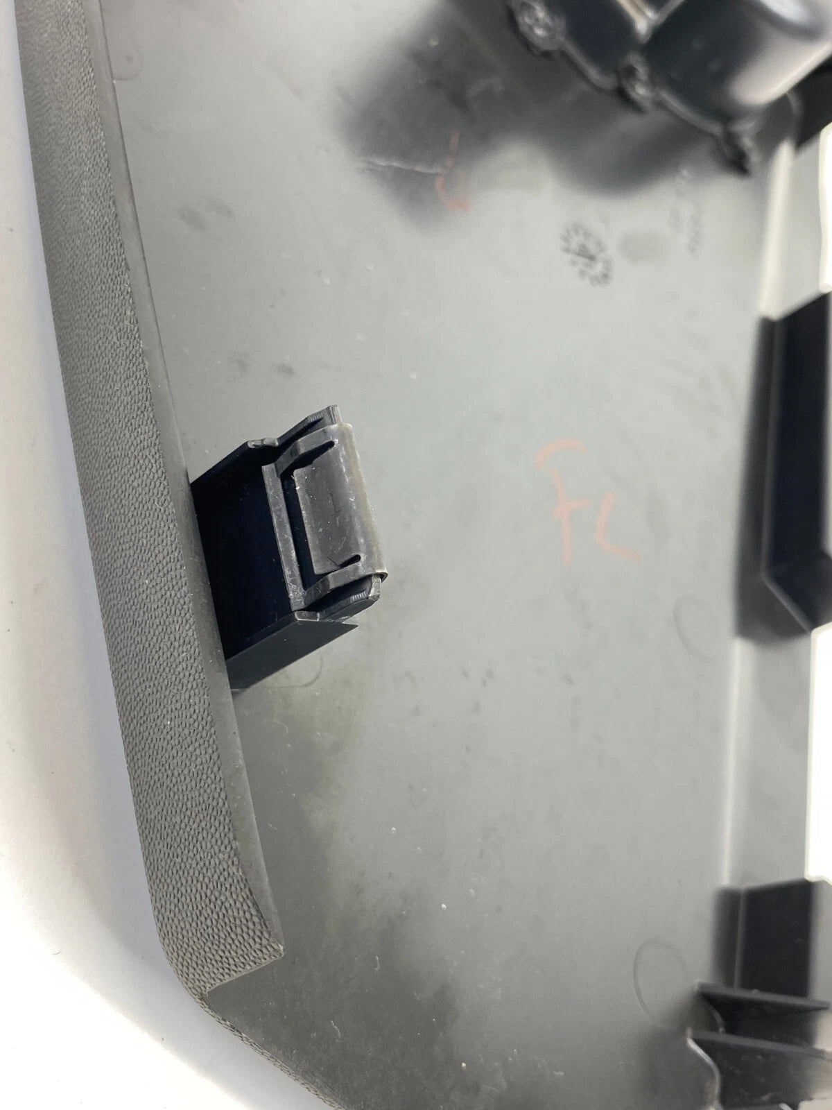 2004 2005 2006 SRX FRONT LEFT DRIVER SIDE DASH END CAP COVER PANEL TRIM OEM