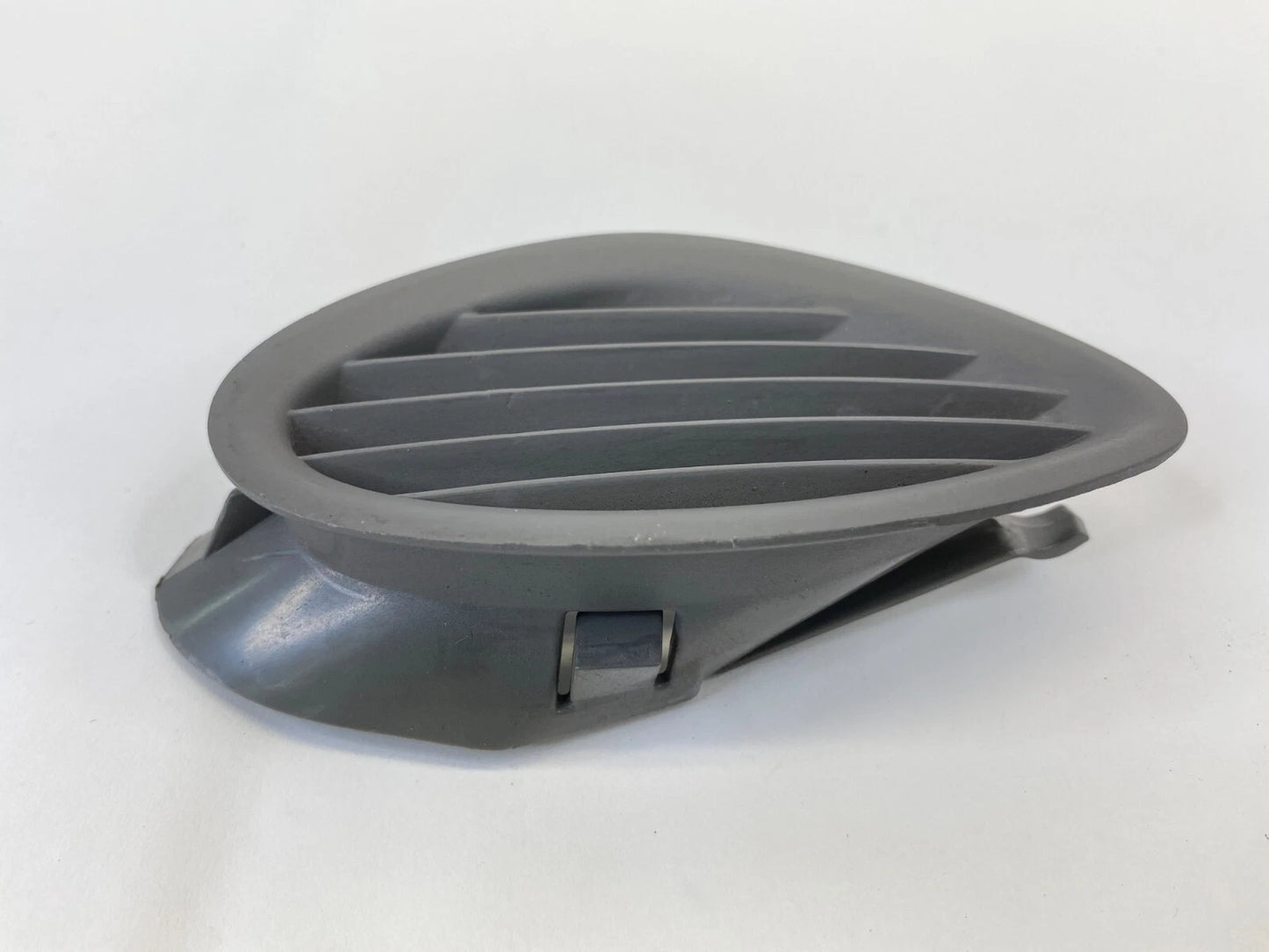2006-2011 BUICK LUCERNE FRONT LEFT DASH A/C AIR VENT GRILLE DEFROSTER 25772231