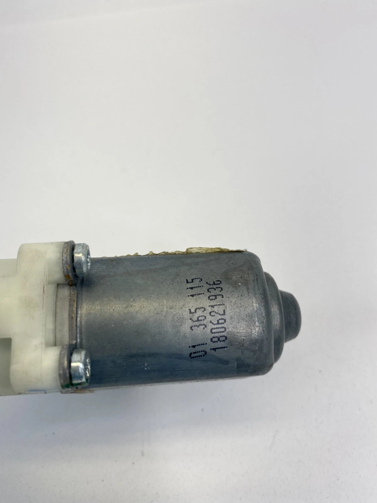 2012-2018 FORD FOCUS REAR RIGHT DOOR POWER WINDOW MOTOR CM51-A27000-AE 2 PINS