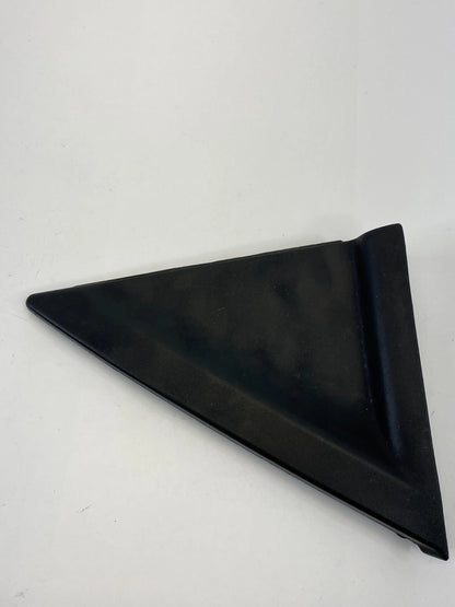 04-09 KIA SPECTRA EXTERIOR REAR RIGHT BACK DOOR DELTA MOLDING COVER 83840-2F000