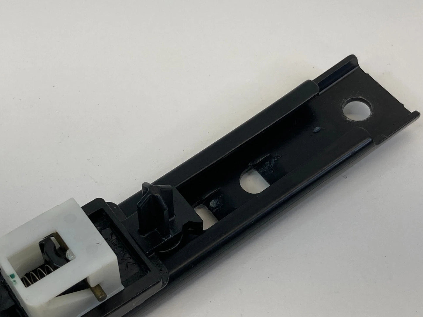 2006-2011 HONDA CIVIC SEDAN FRONT RIGHT PASSENGER SIDE SEAT BELT HEIGHT ADJUSTER