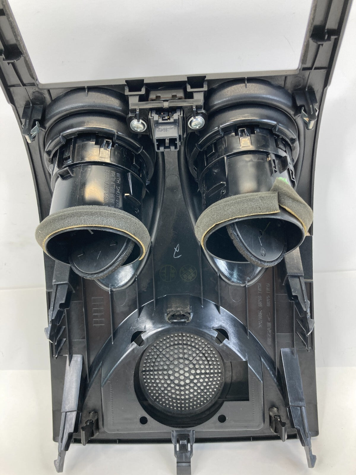 2011-2013 Nissan Rogue Center Dash Radio Bezel Trim w/ Air Vent Assy 68260-1VK0A