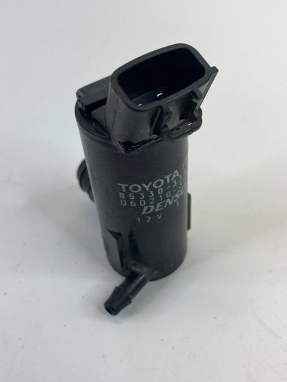 1993-2005 LEXUS GS300 01-05 GS430 WINDSHIELD WASHER PUMP MOTOR 85330-33020 OEM