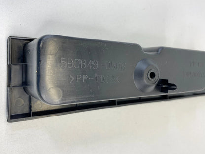 2004-2006 MITSUBISHI GALANT REAR RIGHT WINDOW SWITCH BEZEL TRIM 590849-0508