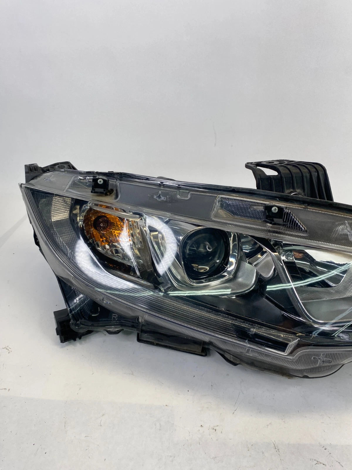 2016-2021 HONDA CIVIC RIGHT PASSENGER SIDE HALOGEN HEADLIGHT OEM 1EJ949782-02