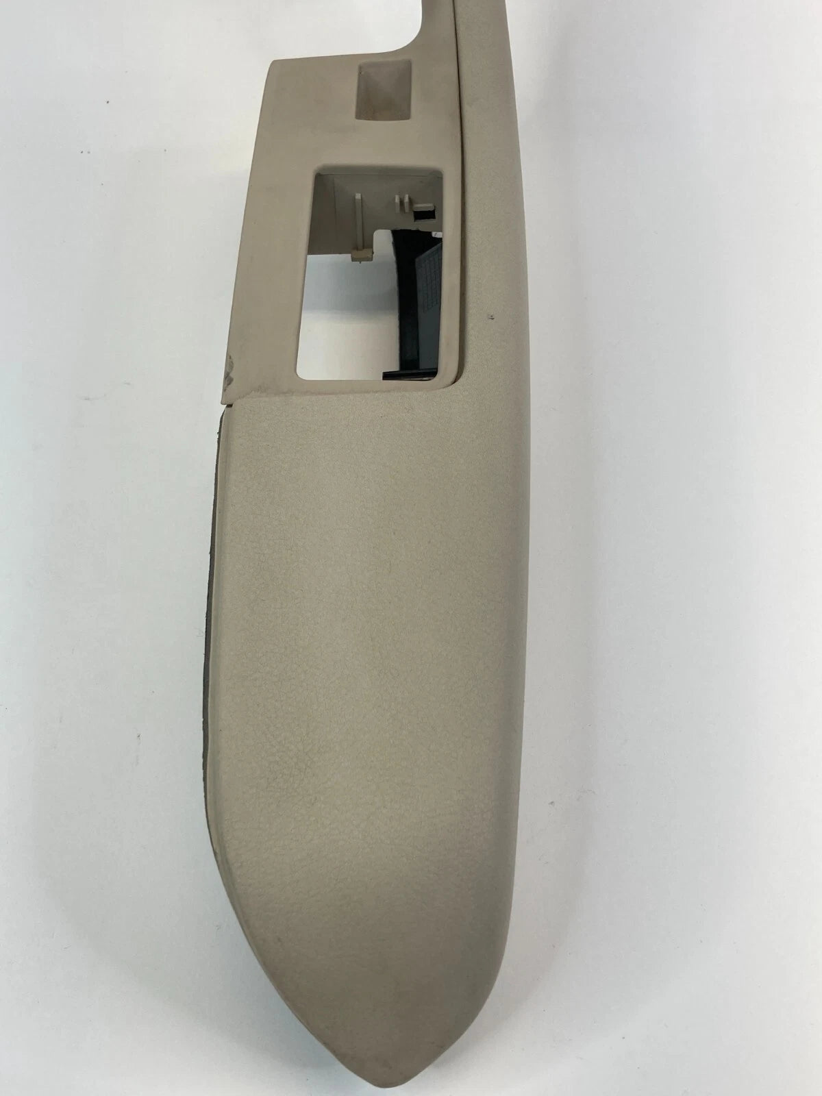 05-11 AUDI A6 QUATTRO REAR LEFT SIDE INNER DOOR PULL HANDLE ARMREST 4F0868393