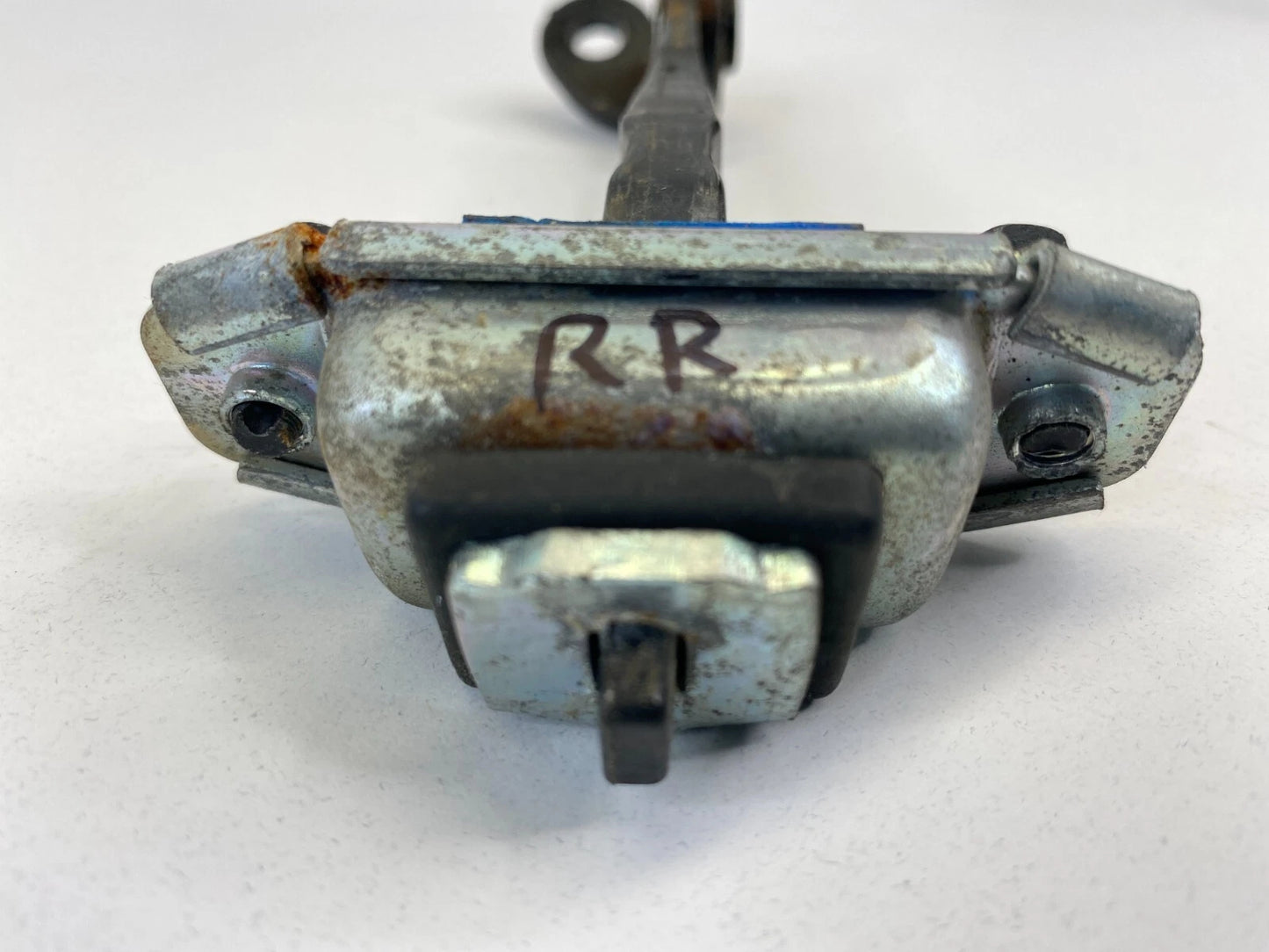 2006-2011 KIA RIO RIO5 HATCHBACK REAR RIGHT PASSENGER DOOR CHECK STOPPER DETENT