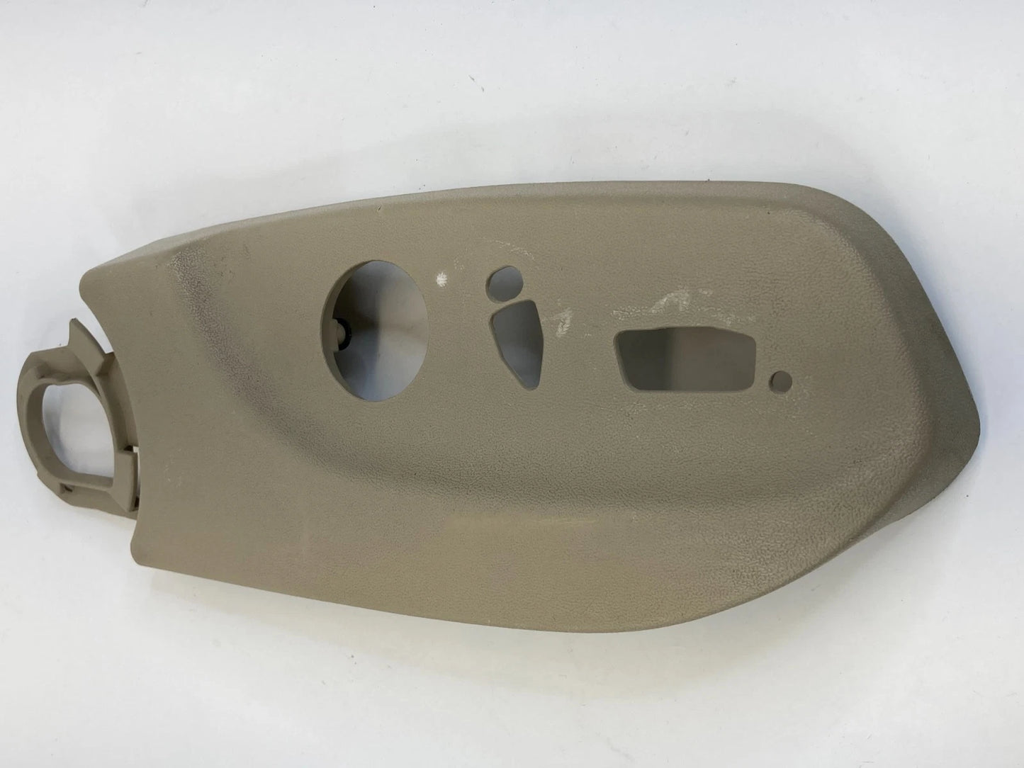 2005-2008 AUDI A4 QUATTRO FRONT RIGHT SEAT ADJUSTMENT CONTROL TRIM COVER OEM