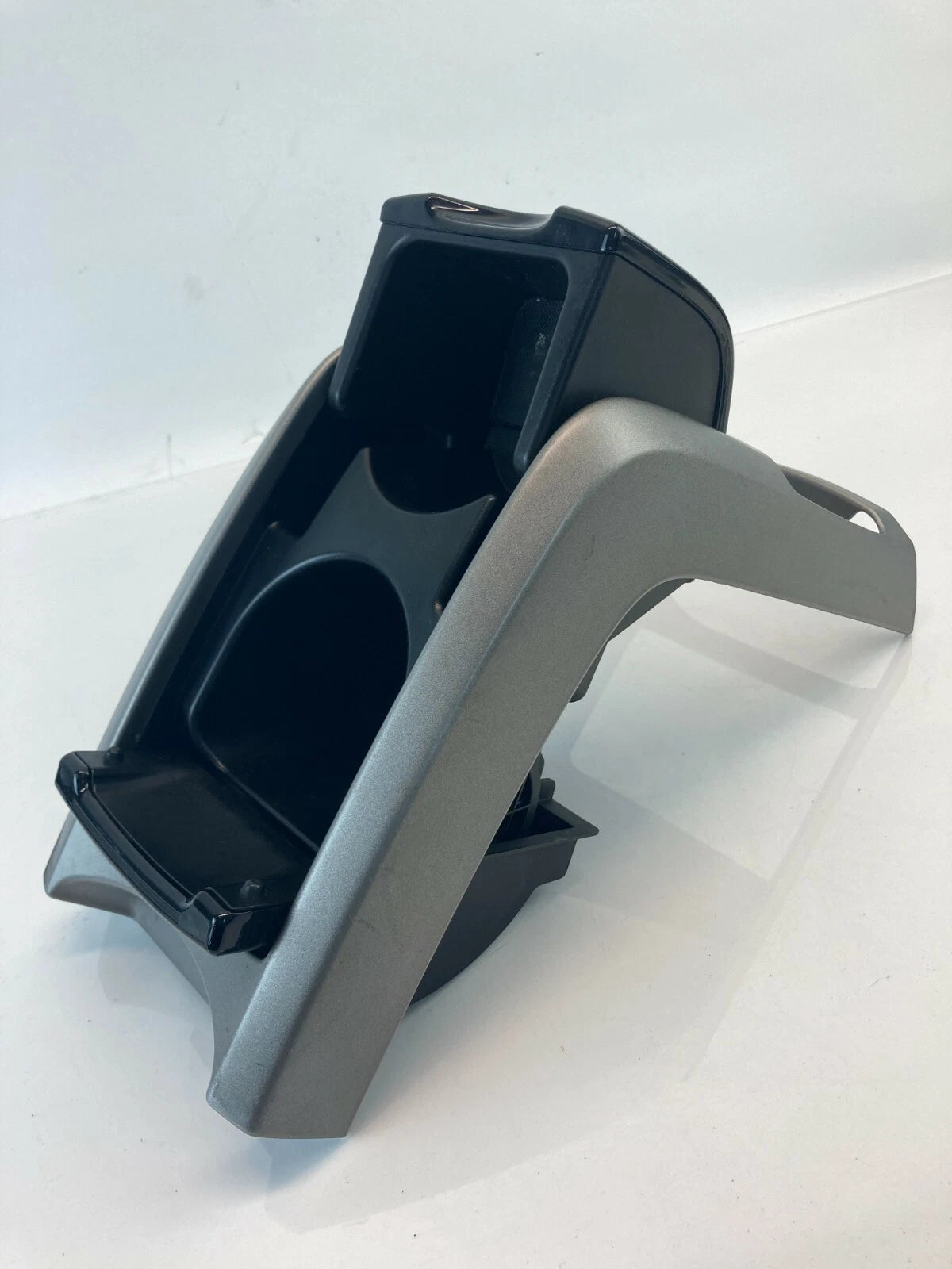 04 05 06 07 08 09 TOYOTA PRIUS FRONT CENTER CONSOLE CUP HOLDER 1A823-0066 OEM