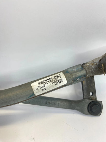 2009 10 11 2012 CHEVROLET TRAVERSE FRONT WINDSHIELD WIPER MOTOR W/ LINKAGE OEM